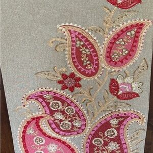 New Stunning Embroidered‎ Paisley Diwali table runner